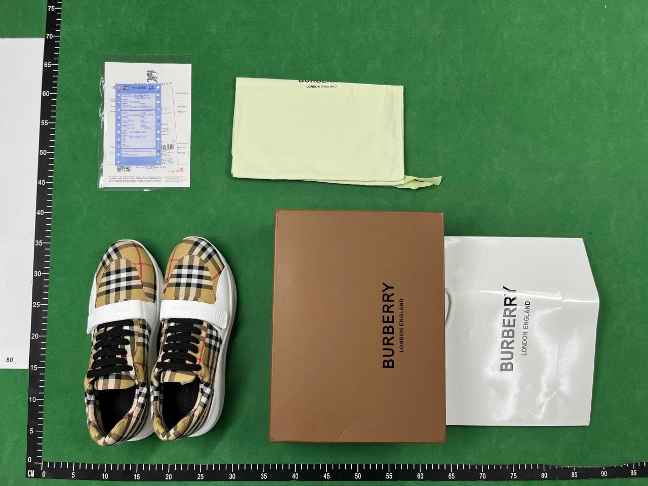  BURBERRY Sneakers