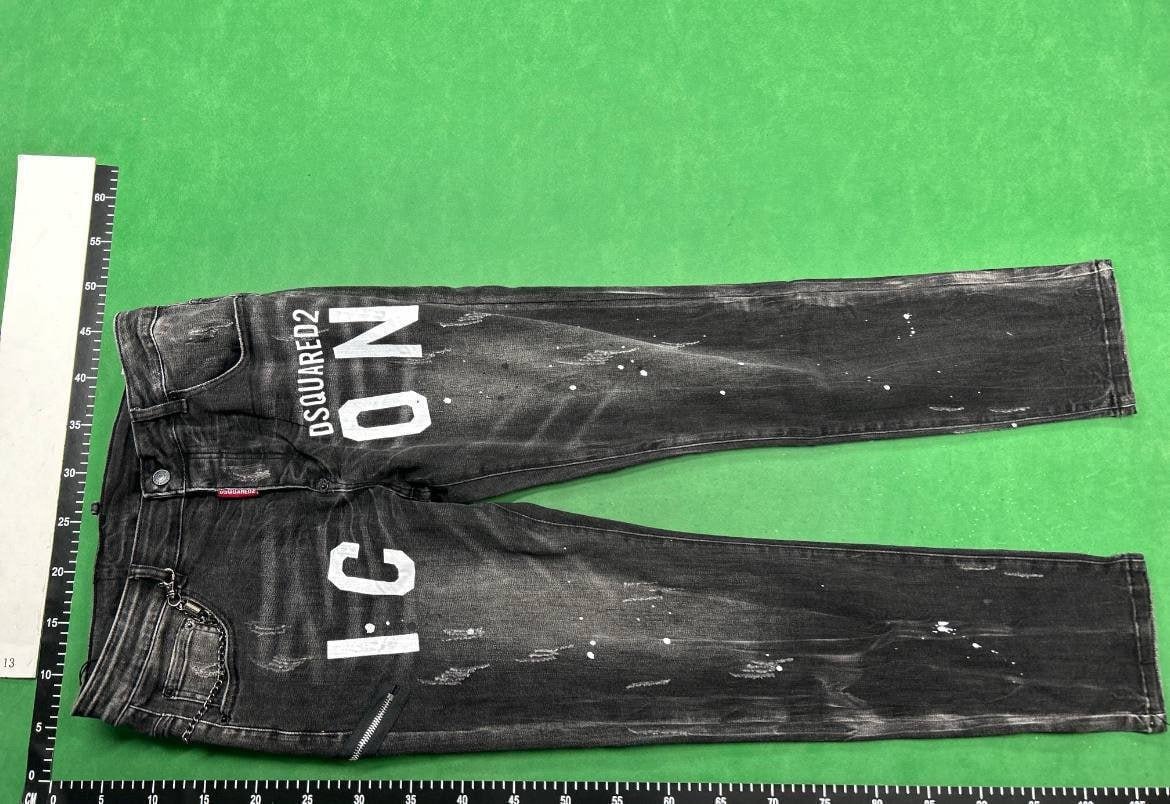 DSQUARED 2 jeans