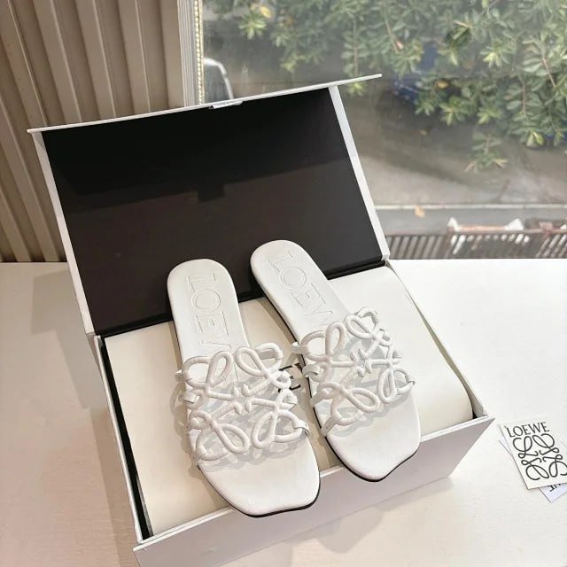  LOEWE slipper