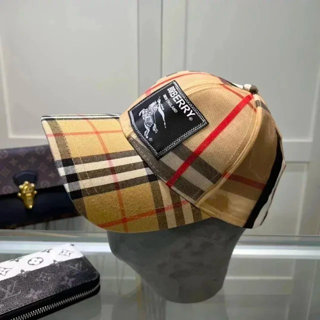 Burberry hat
