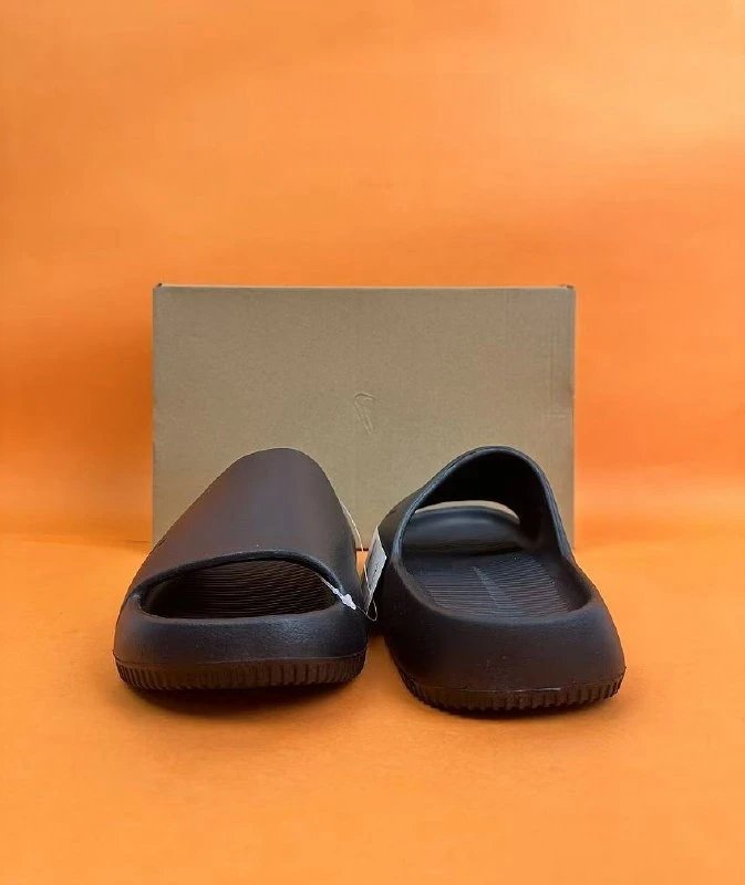 Nike Slippers（14+ Styles）