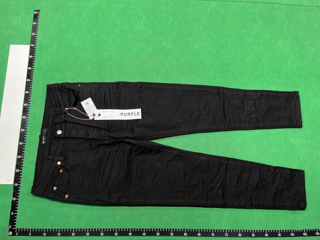 Purple Jeans    (40 CP)