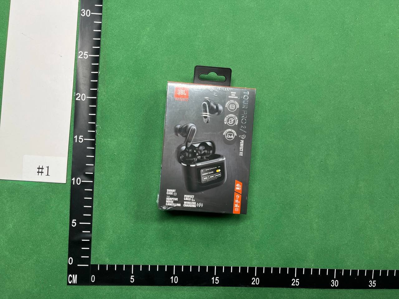   JBL Tour Pro 2