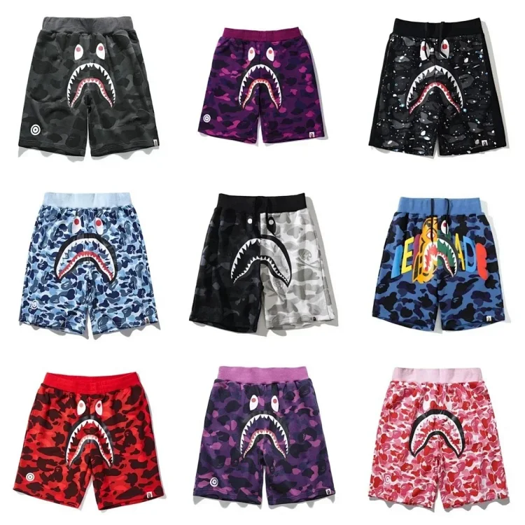 Bape shorts (27 CP