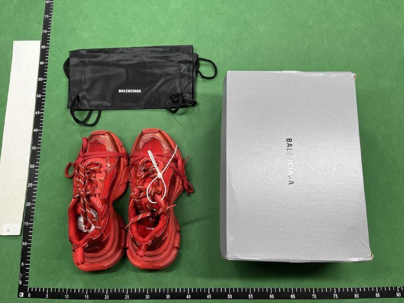Balenciaga 3XL