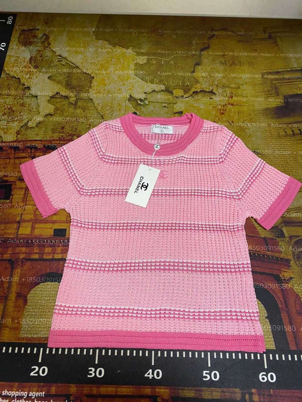 CHANEL T-shirt