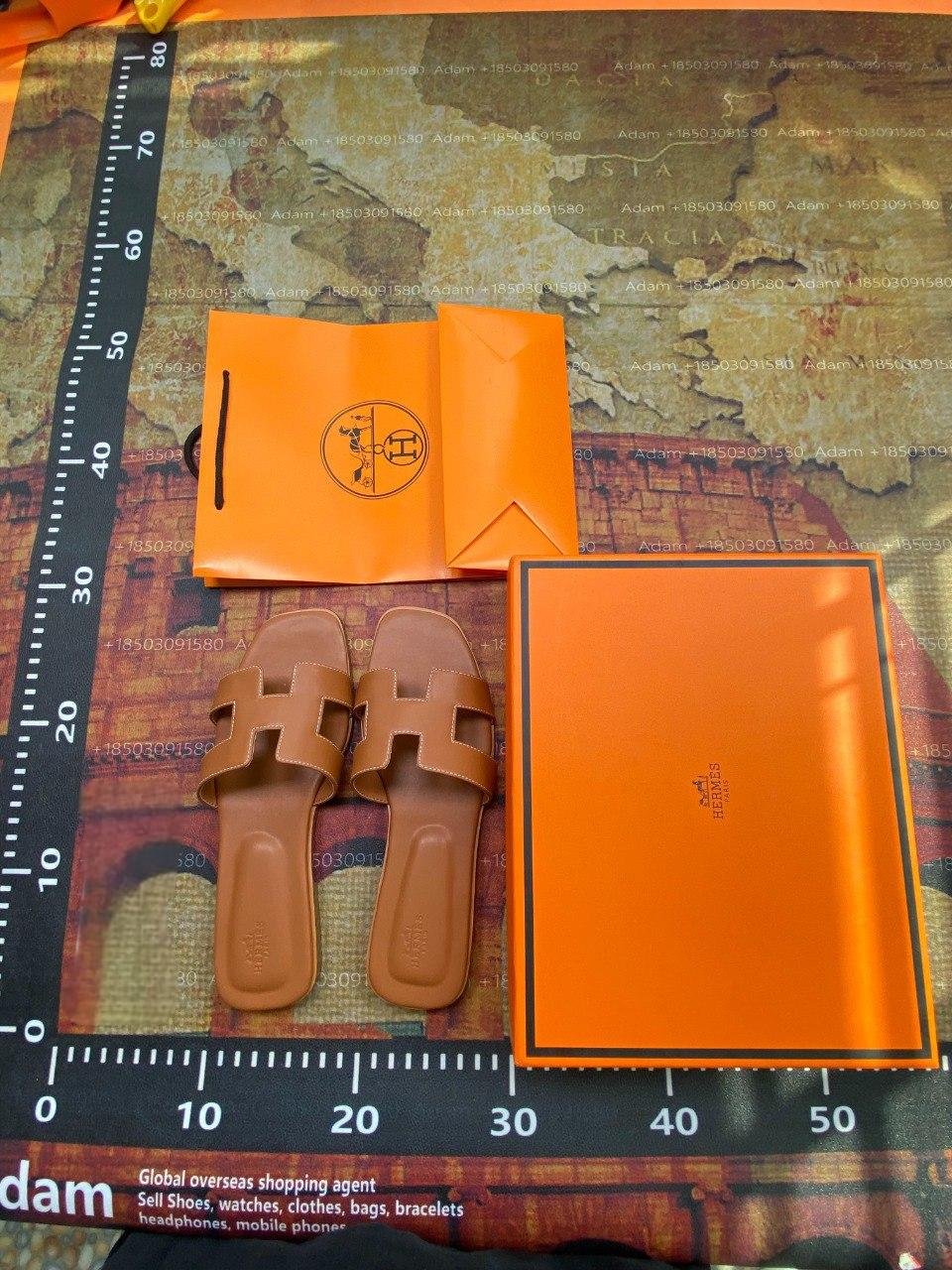 HERMES Slippers