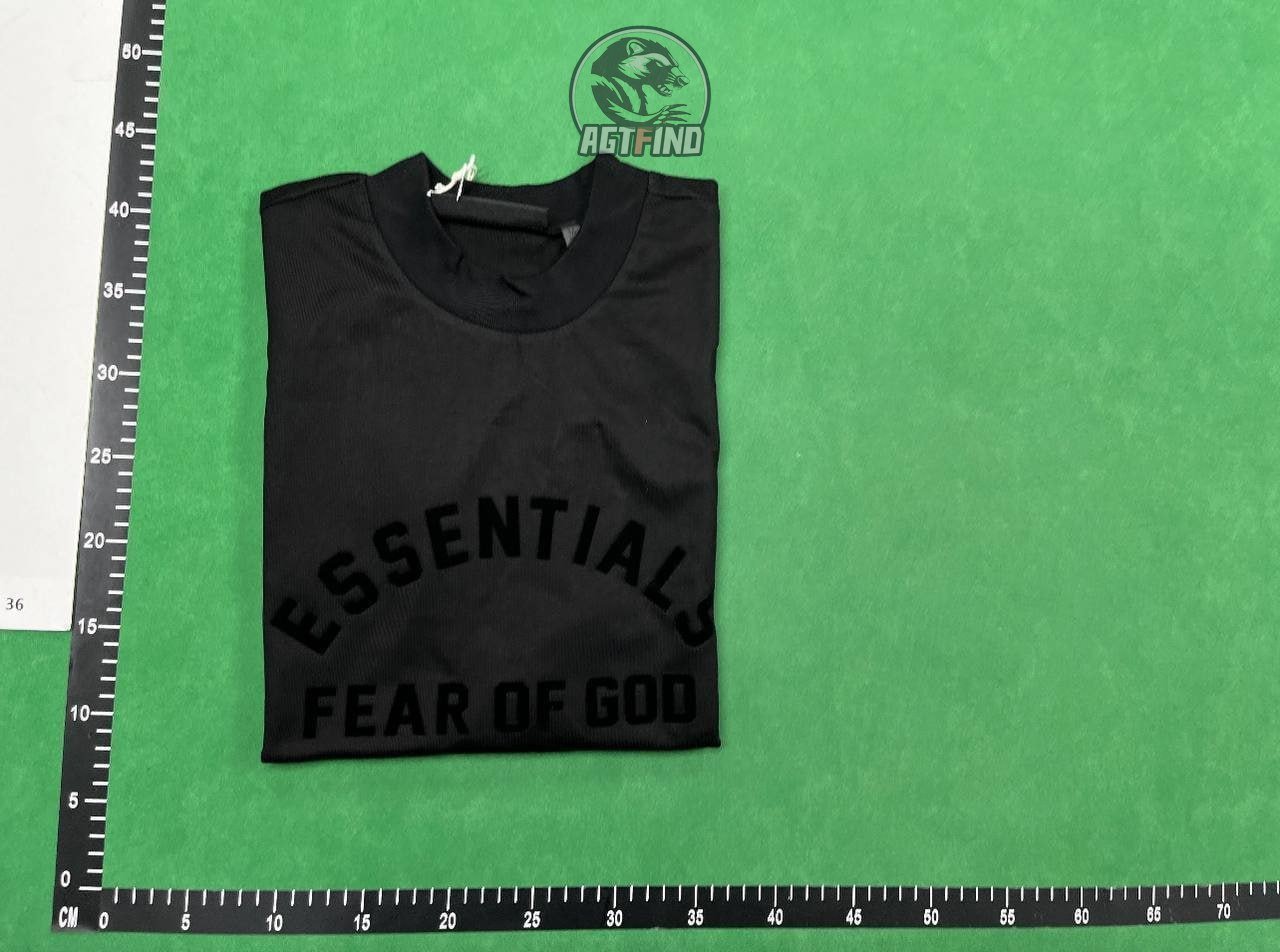  ESSENTIALS tee