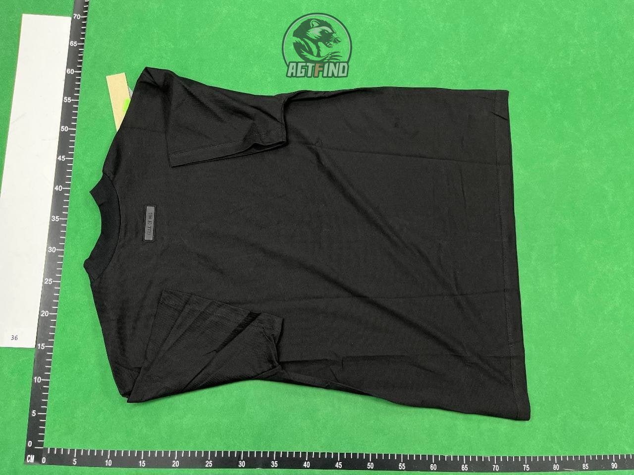  ESSENTIALS tee
