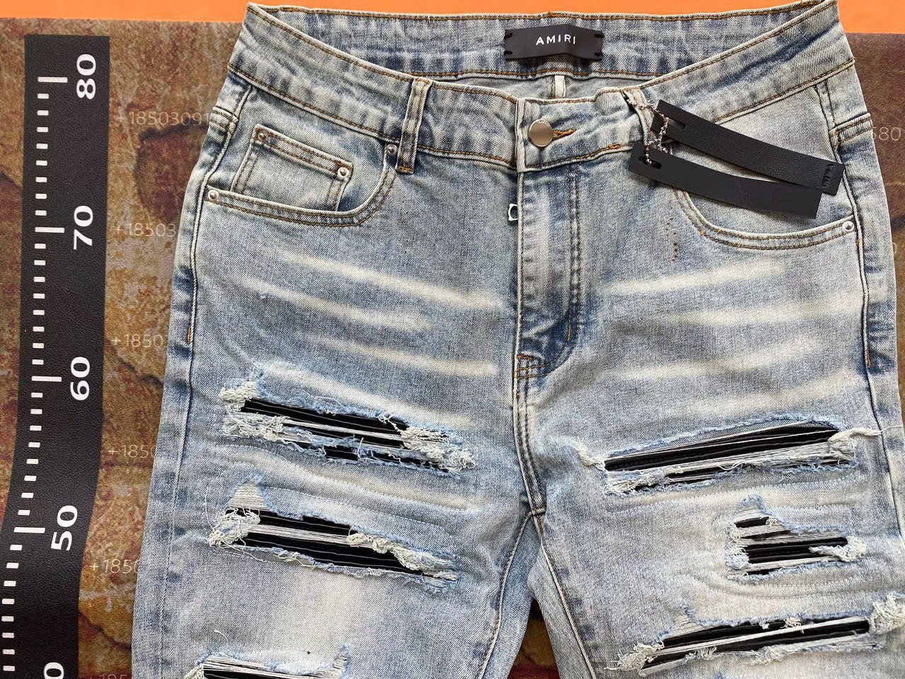  AMIRI Jeans