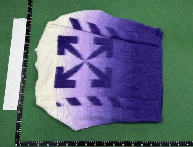 Off white Sweater