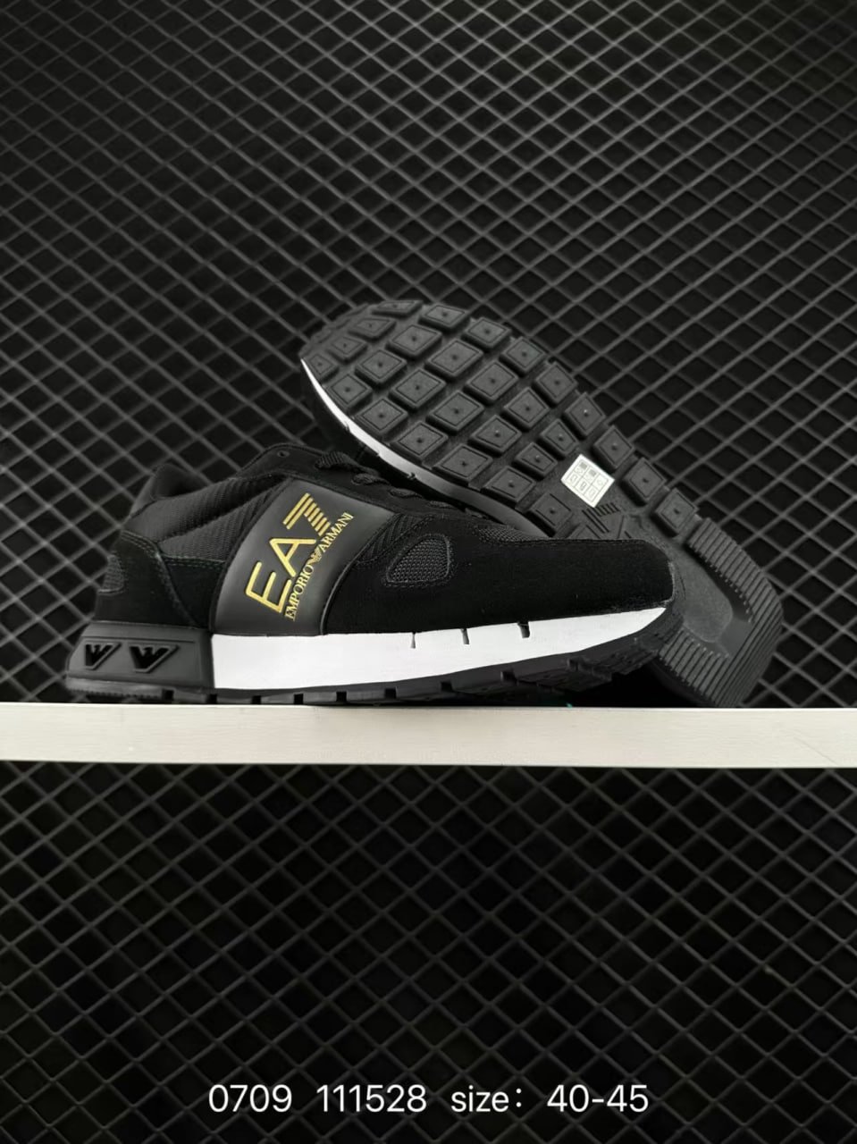 EMPORIO ARMANI EA7
