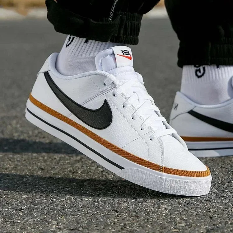 NIKE COURT LEGACY