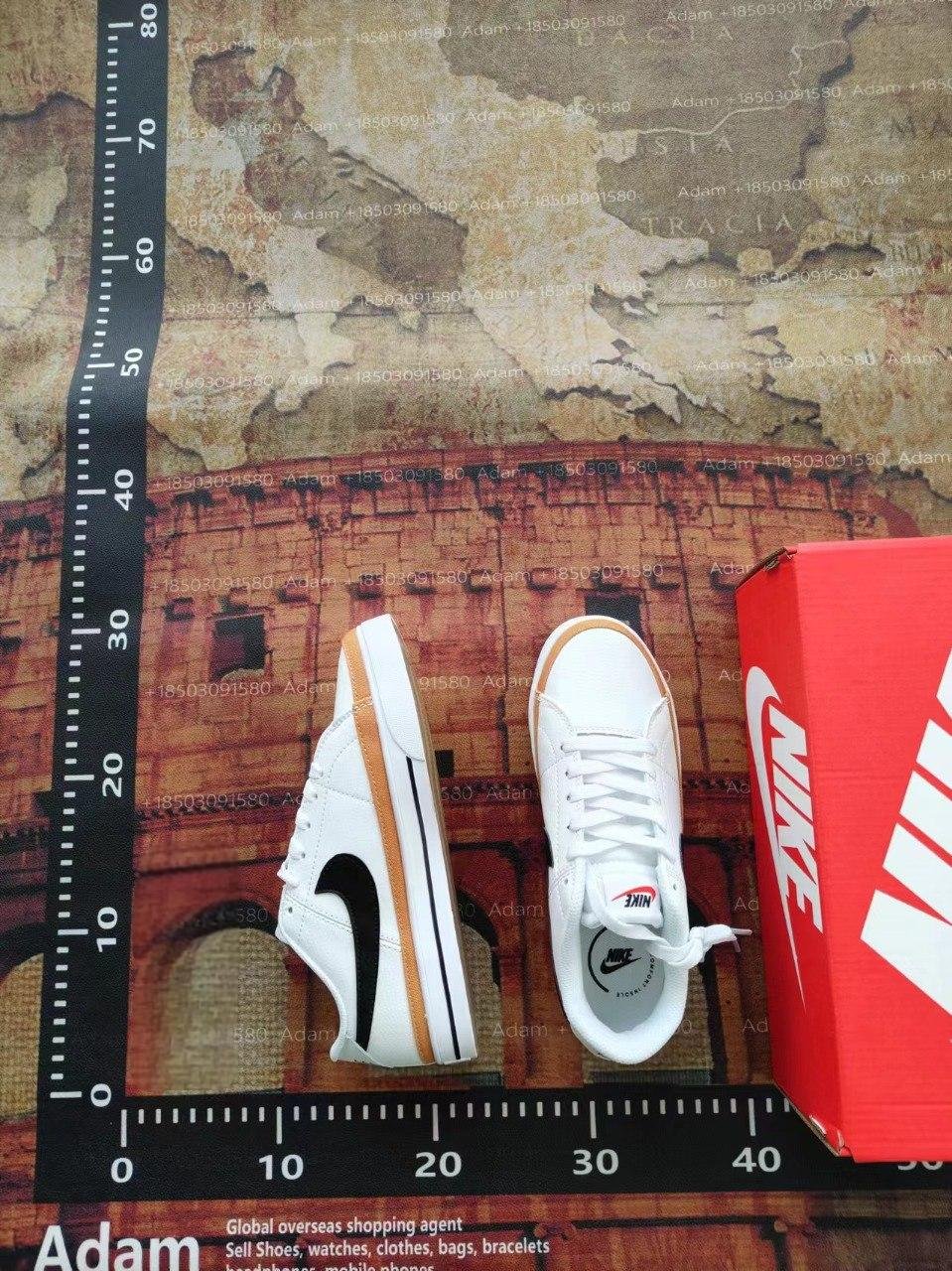 NIKE COURT LEGACY