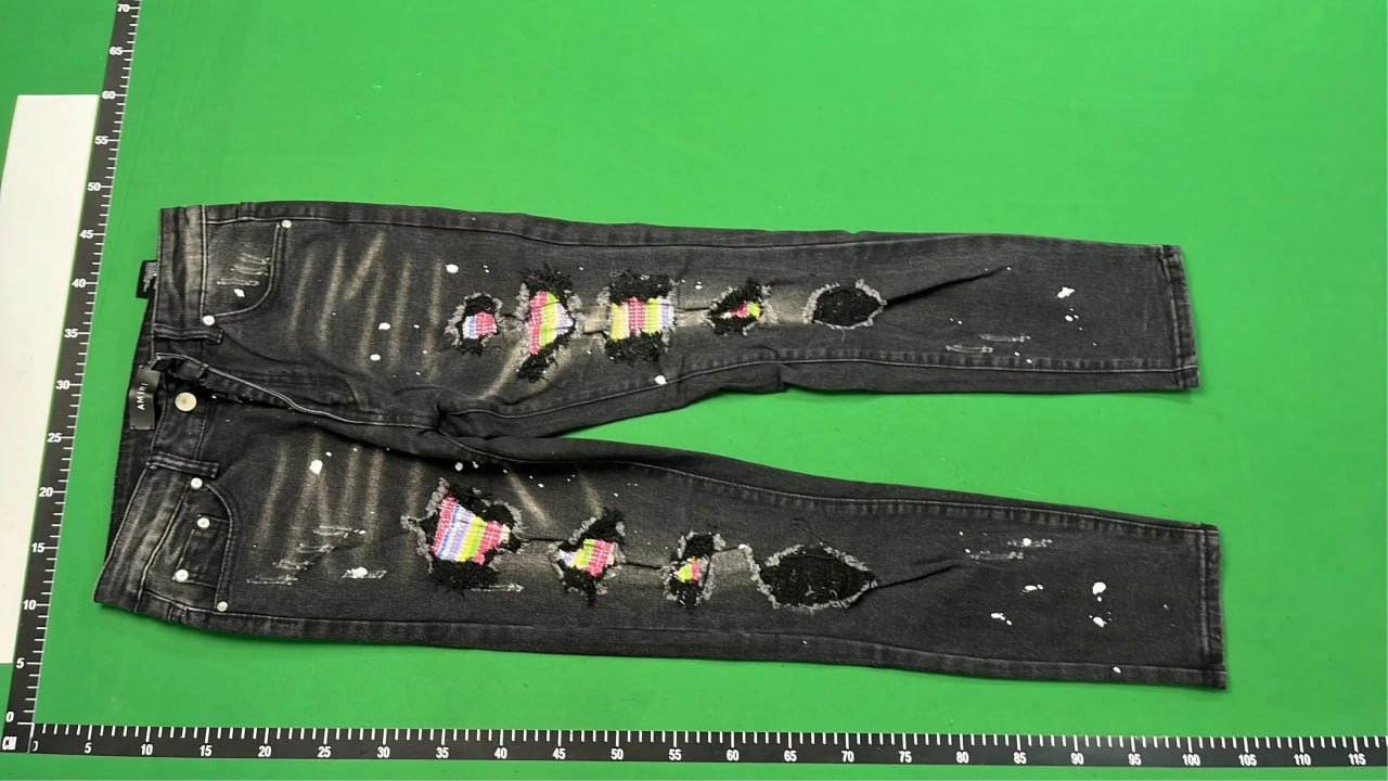   AMIRI Jeans（31+ Styles）
