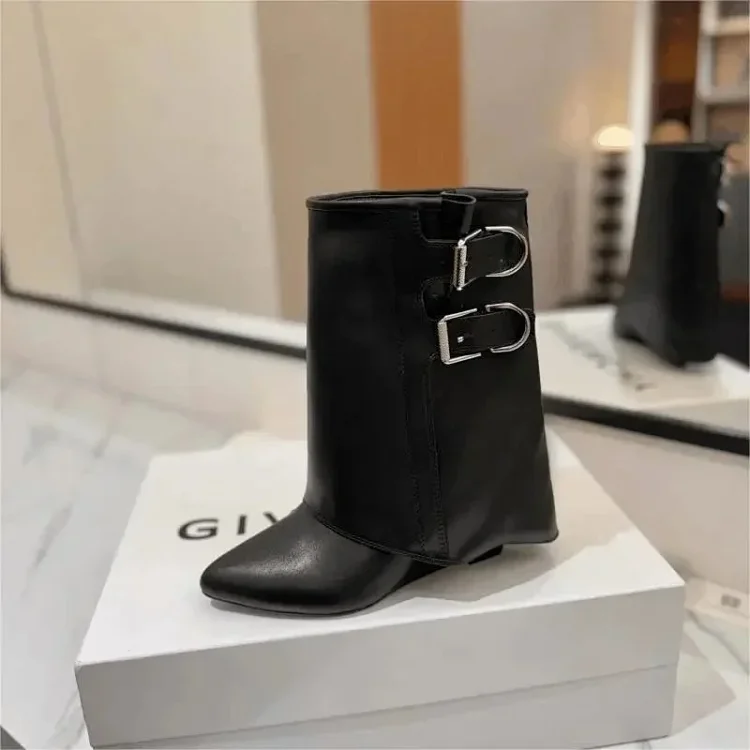 GIVENCH High Heeled