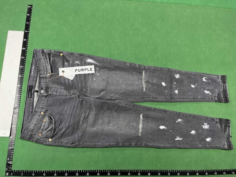  Purple Jeans    (34 CP)