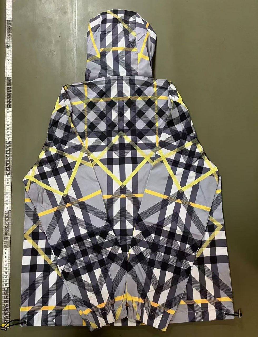 BURBERRY JACKET                 