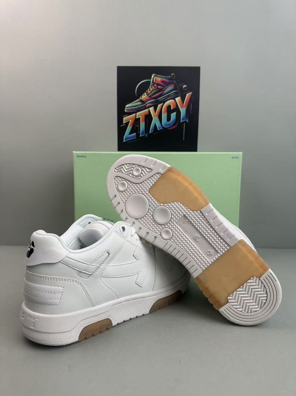  Off-white shoes  