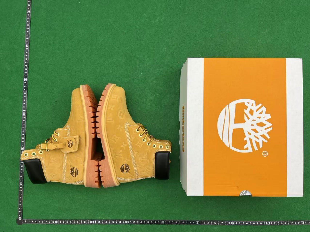 LV x Timberland（ 32 style OG）