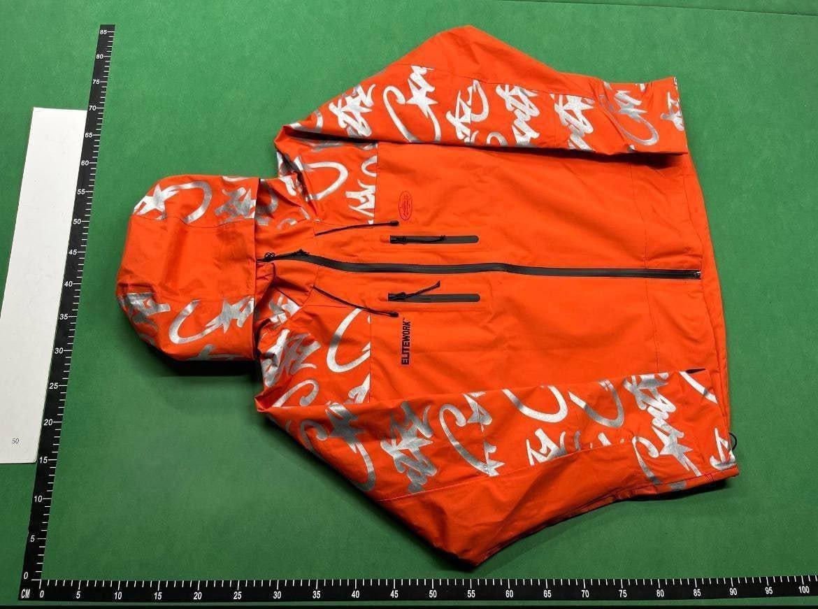 Corteiz jacket   (40 CP)