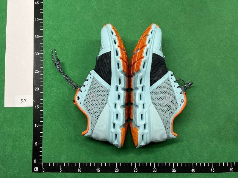  on cloud shoes (30 CP)