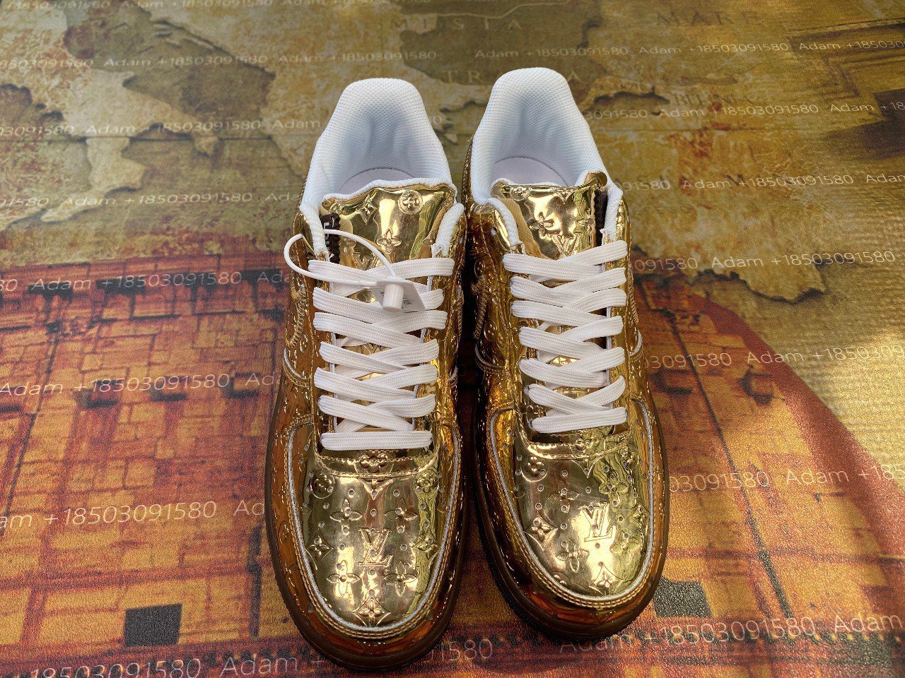  LV ARCH LICHT SNEAKER 