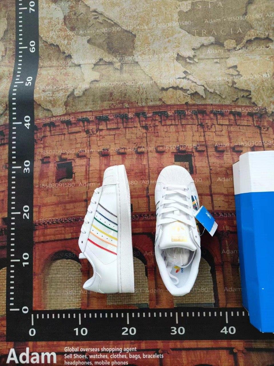ADIDAS SUPERSTAR