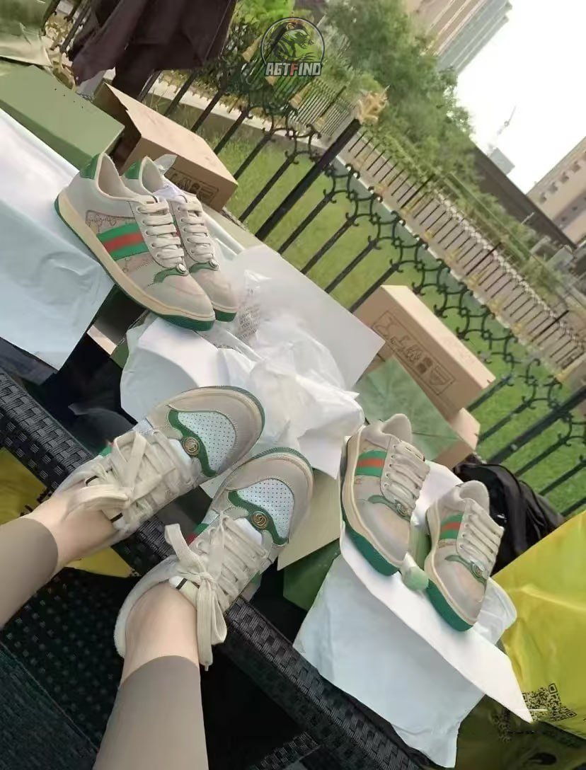  Gucci shoes
