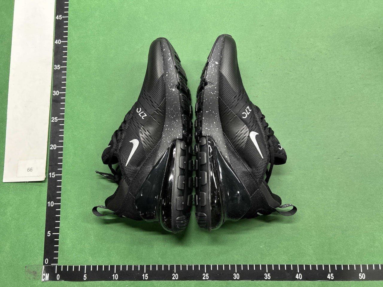   Nike Air Max 270 (27 Color)