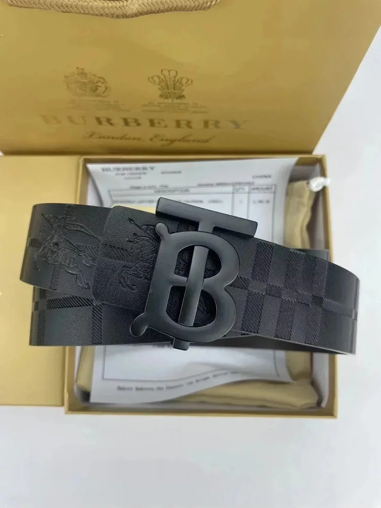 Gucci belt (40