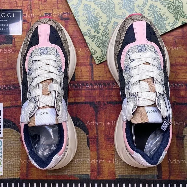 GUCCI