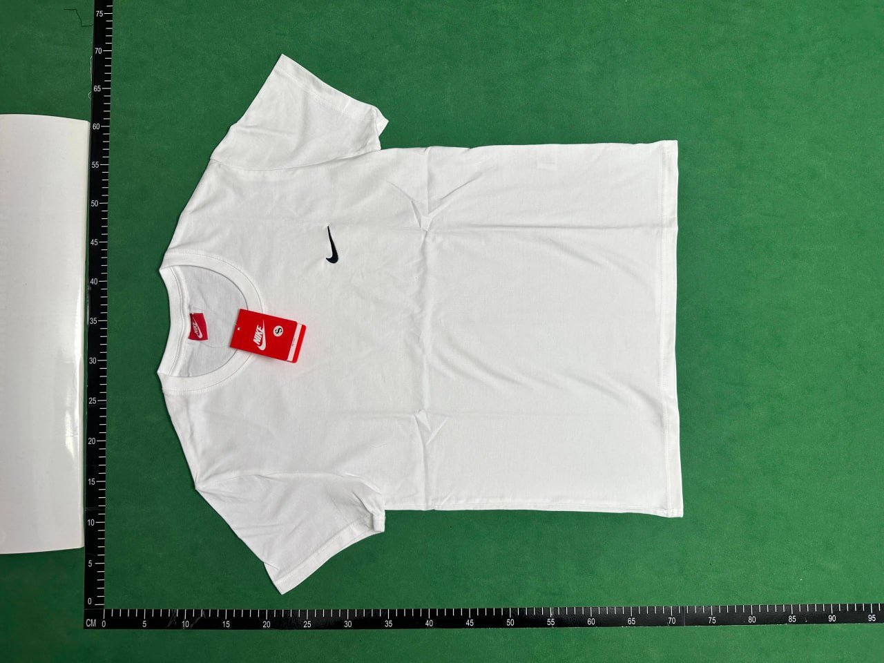  NIKE T-shirt ( 13 + styles)