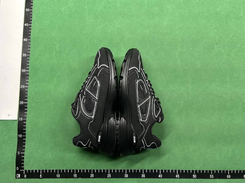    Dior B22 B30