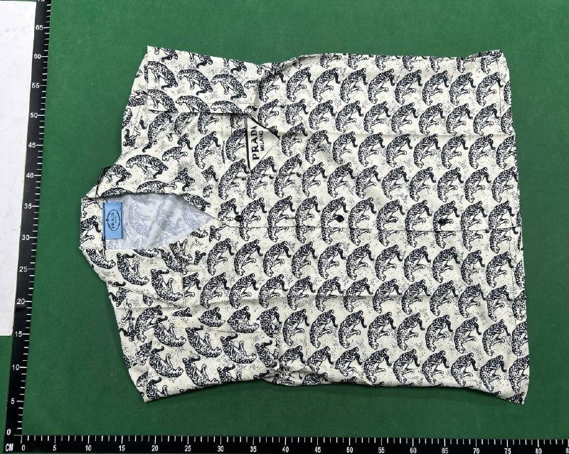 Prada polo-shirt  (38 CP)