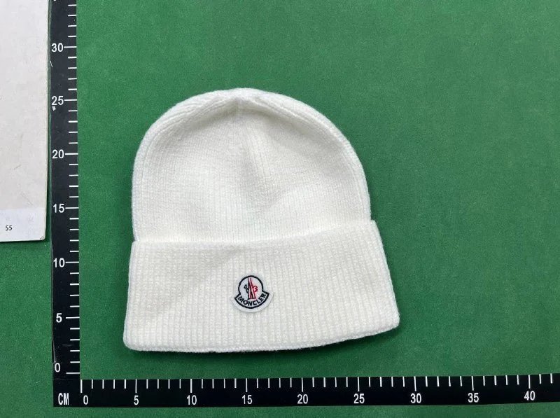 Moncler Beanie（39+ Styles