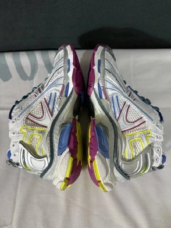 Balenciaga Runner shoes