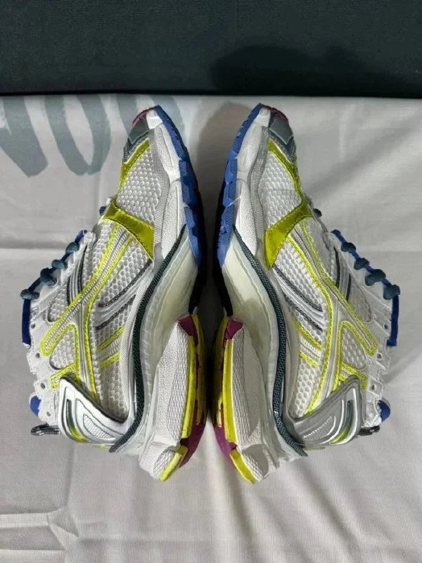 Balenciaga Runner shoes