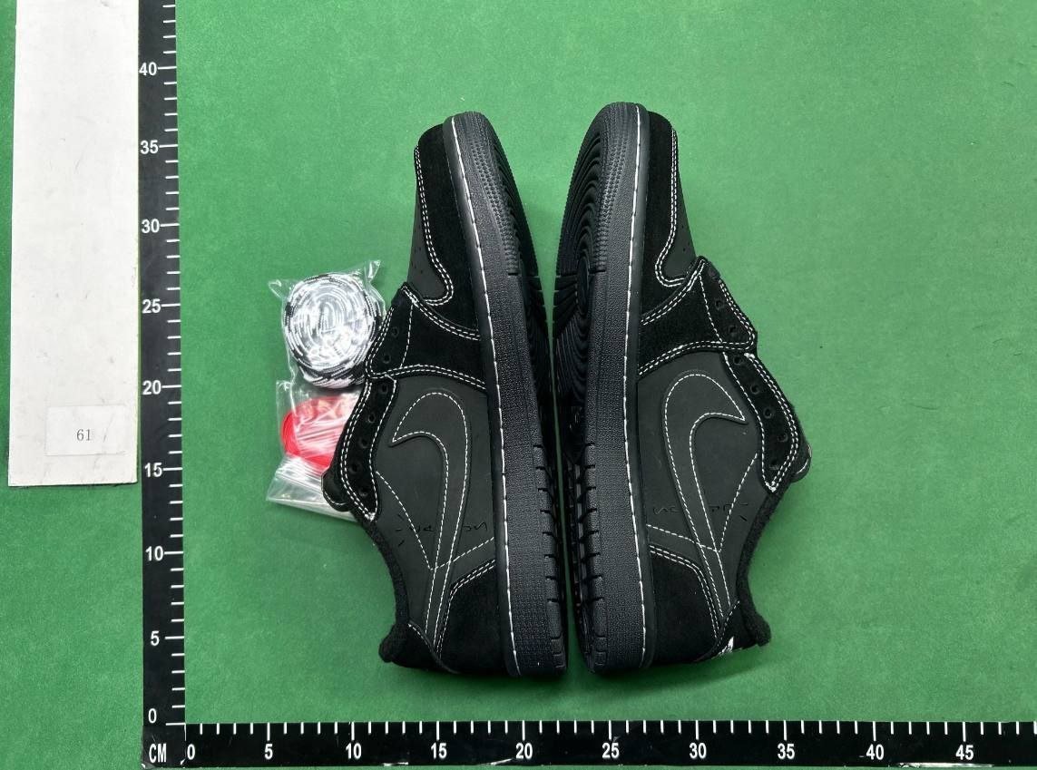 Travis Scott x Air Jordan 1（16style