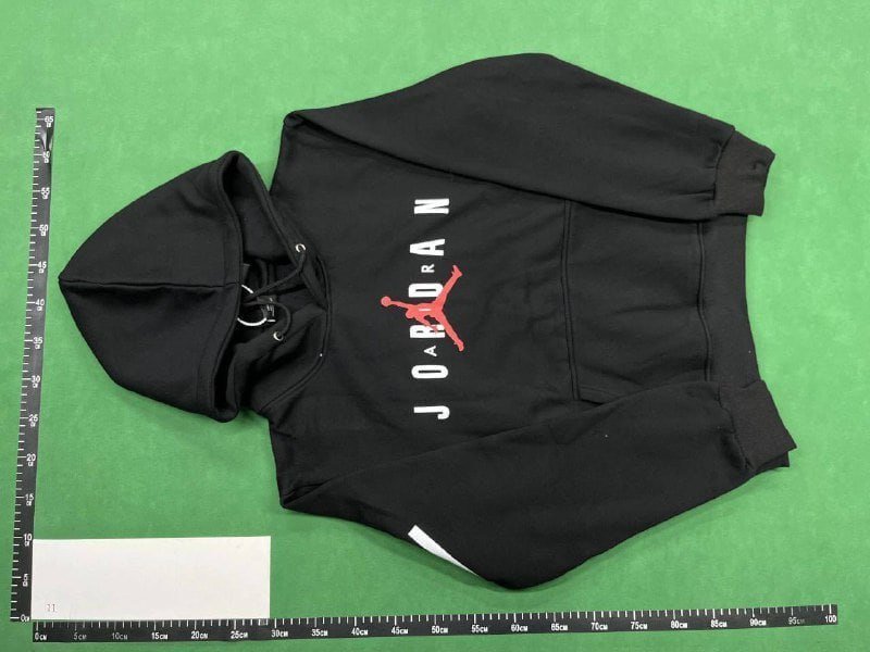 Jordan hoodie (40 CP)