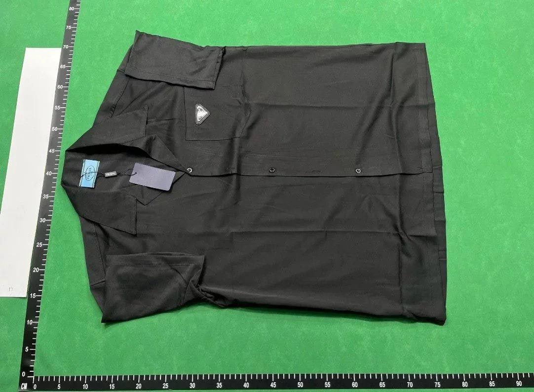 Prada T-shirt【high quality