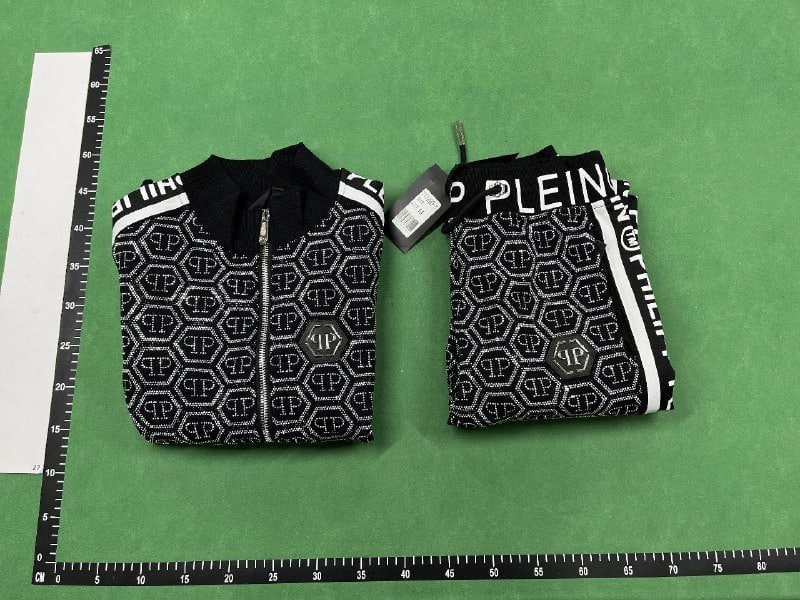 Philipp Plein sweatshirt (40 CP)