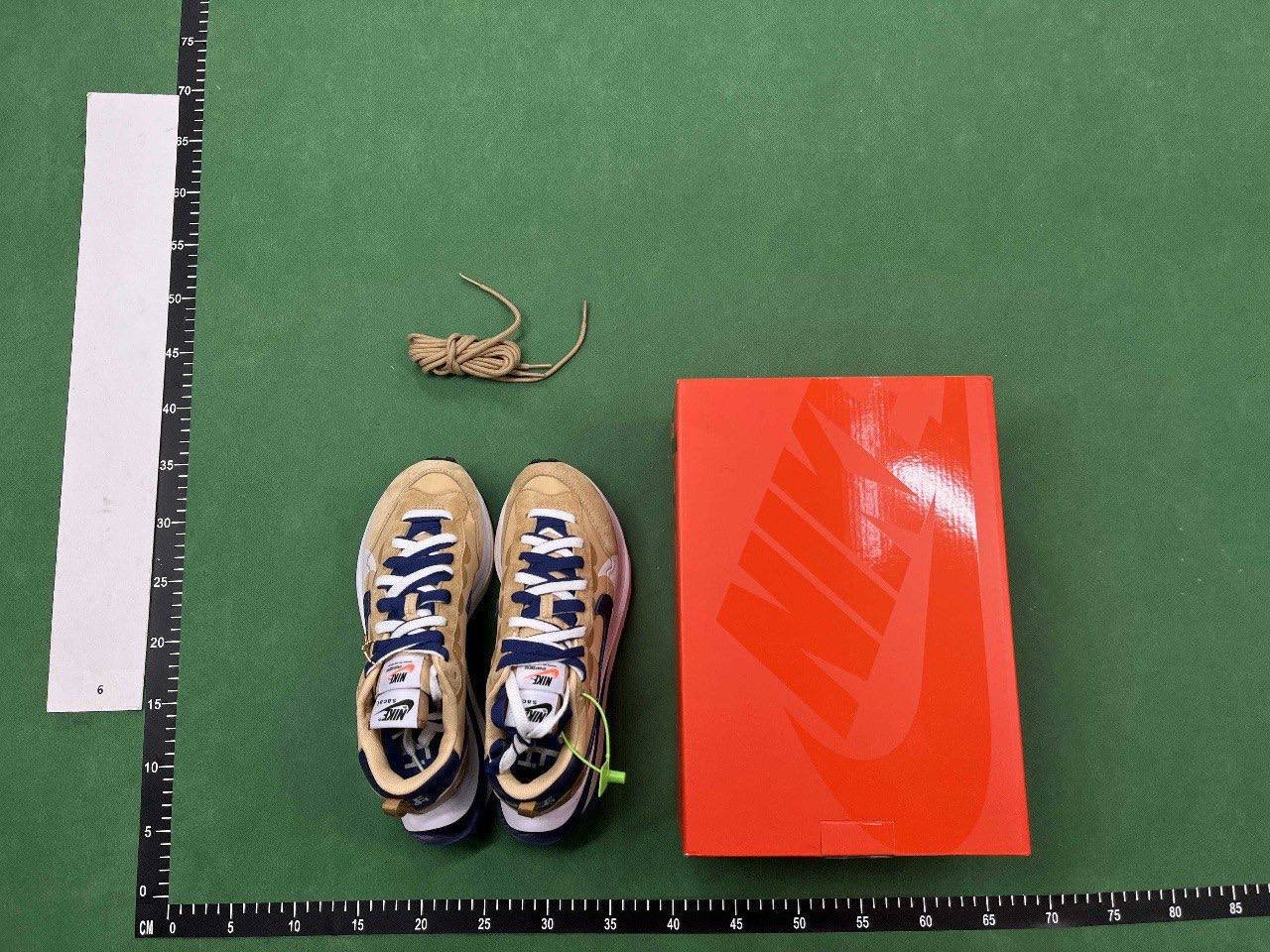 Sacai Nike LDWaffle / Sacai Nike VaporWaffle