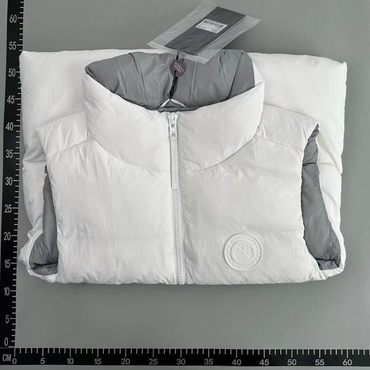 Official Spreadsheet Produit ：Canada Goose Vest