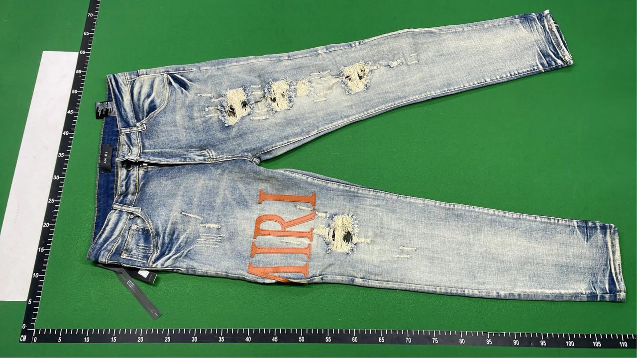 Amiri Jeans