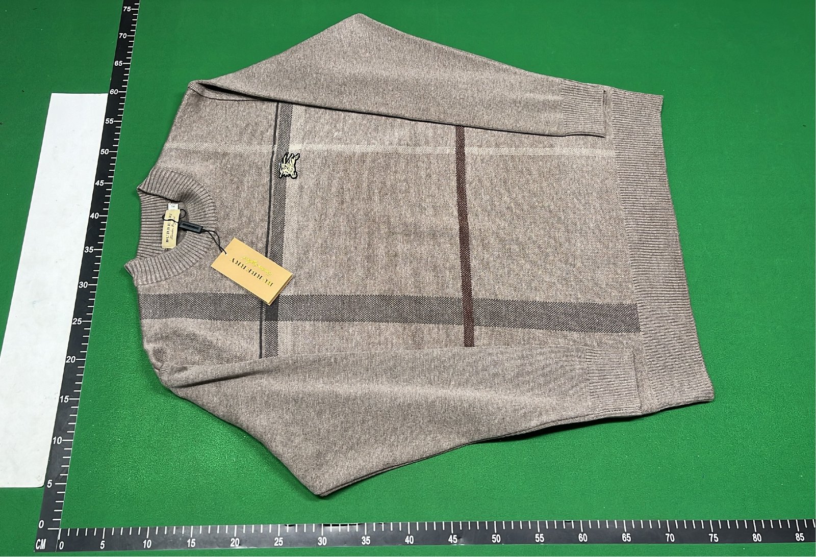 Men's Classic Plaid Knit Sweater with Embroidered Logo