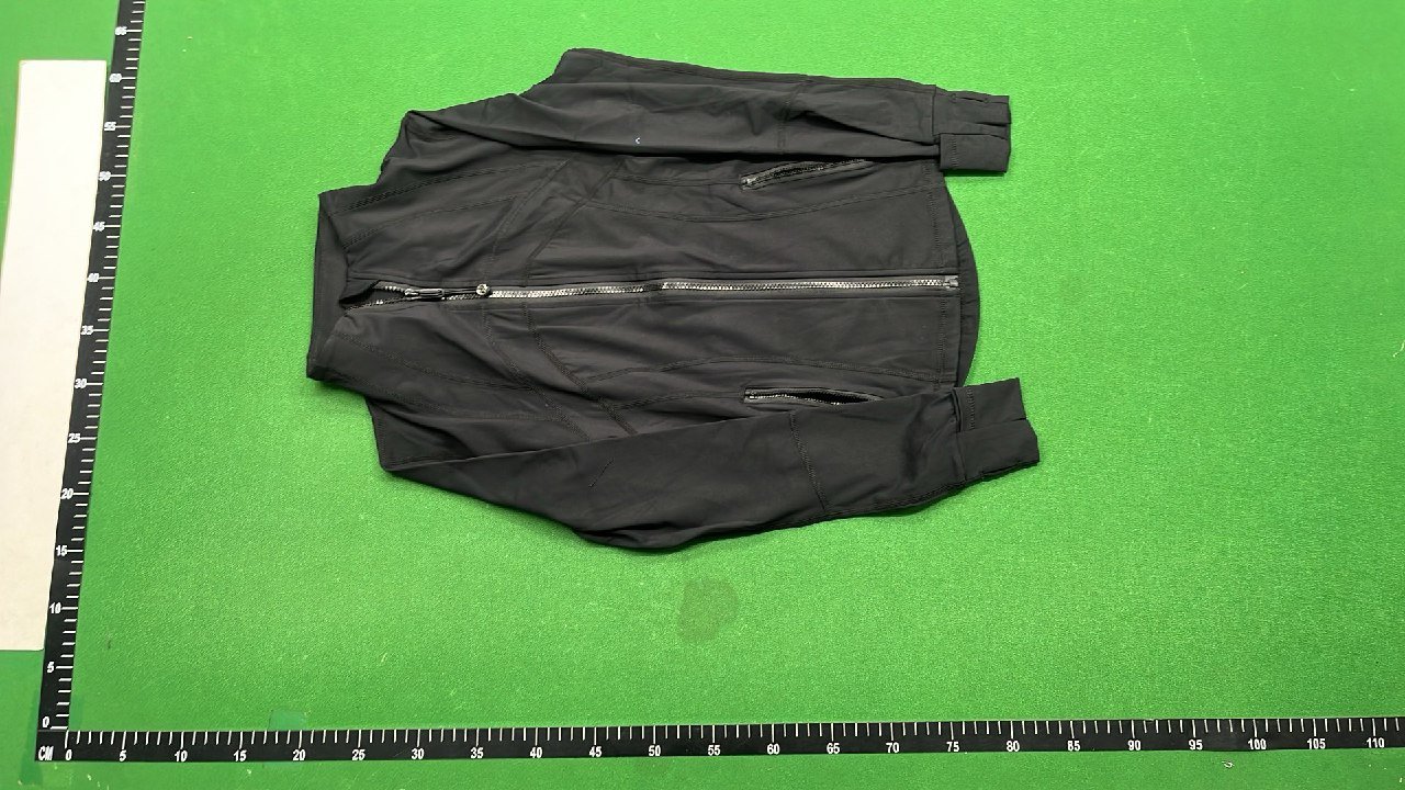 Women's White Zip-Up Active Jacket with Side Pockets