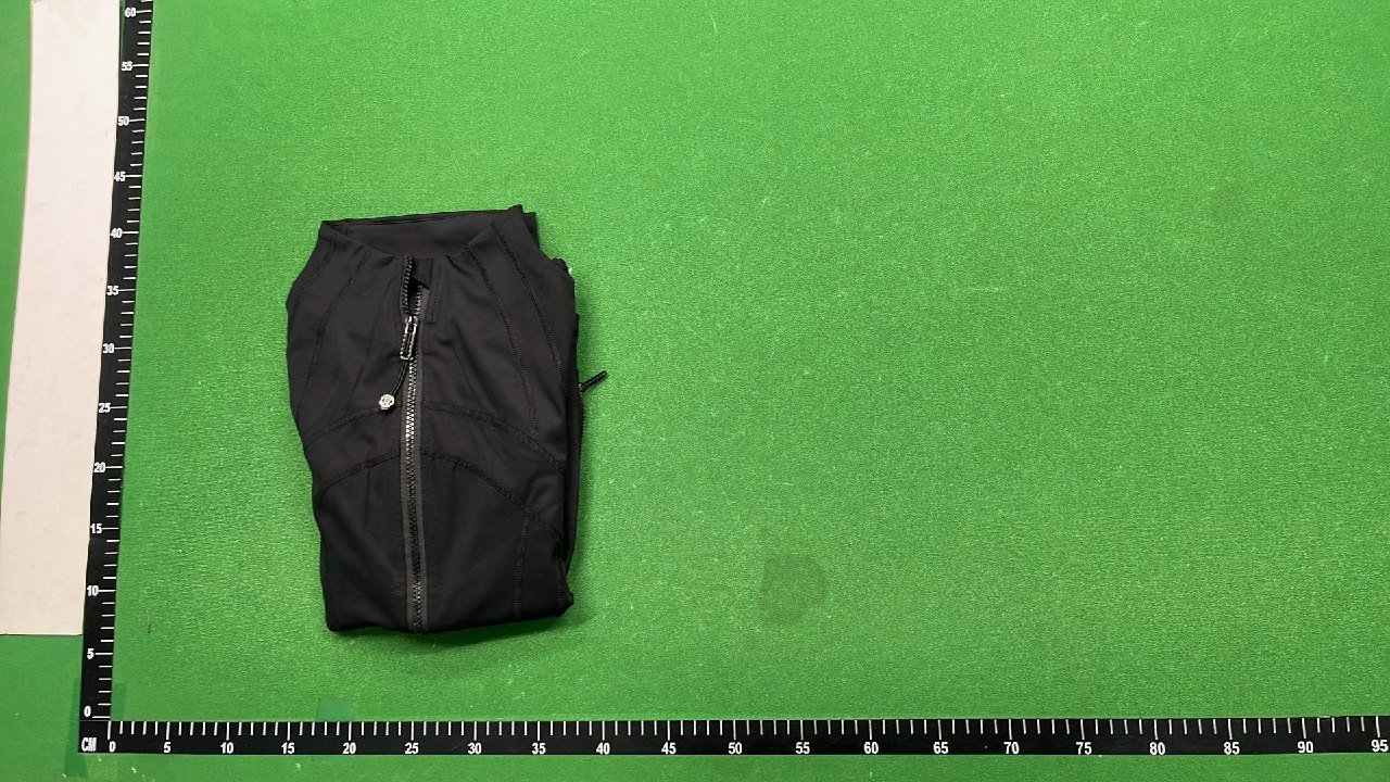 Women's White Zip-Up Active Jacket with Side Pockets