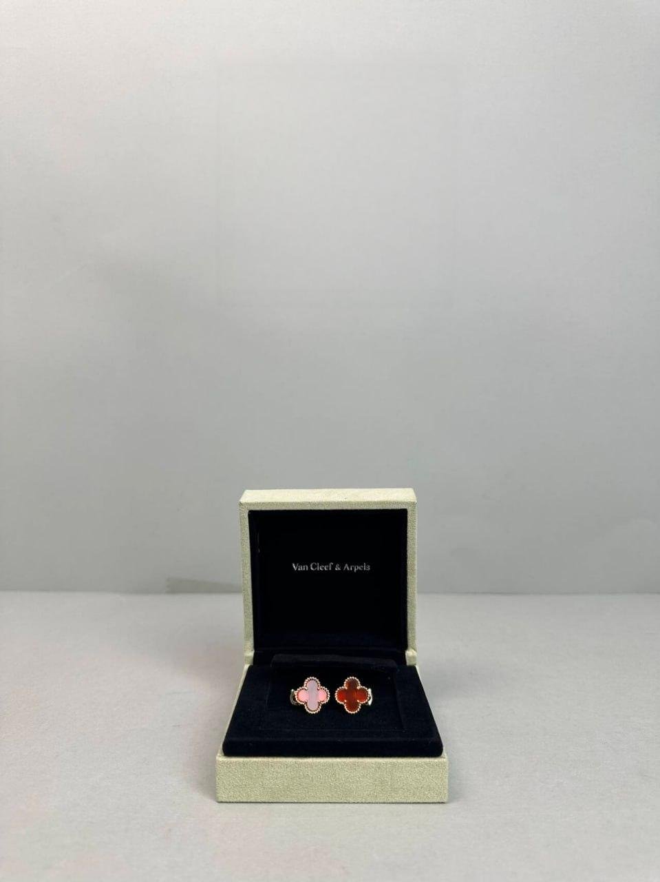 Van Cleef & Arpels Earring