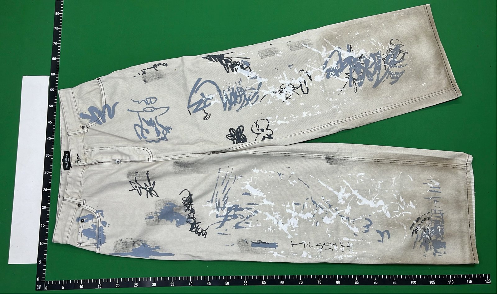 Abstract Graffiti Print Wide Leg Jeans for Men